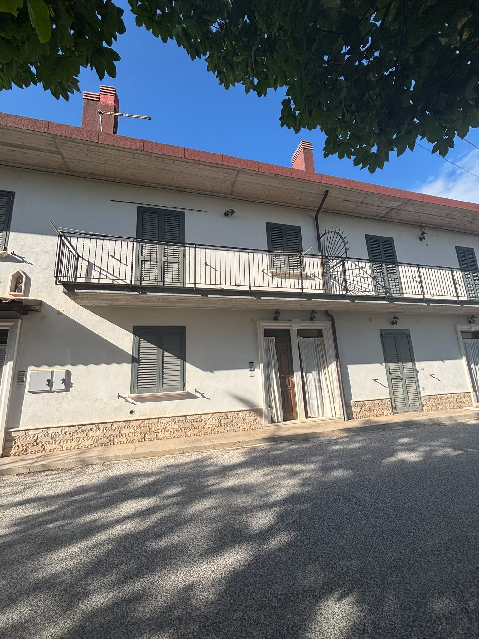 101 Via Aldo Moro, San Donato, 3 Stanze da Letto Stanze da Letto, 1 Stanza Stanze,2 BathroomsBathrooms,Casa indipendente,Vendita,Via Aldo Moro,0,1027