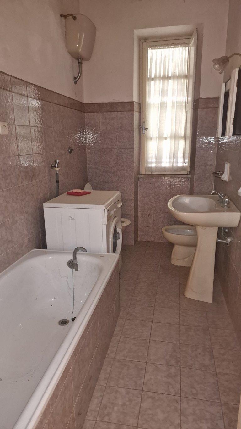 8 Via IV Novembre, Gallo, 5 Camera da Letto Stanze da Letto, 2 Stanza Stanze,2 BagnoBathrooms,Casa indipendente,Vendita,Via IV Novembre,0,1033 8 Via IV Novembre, Gallo, 5 Camera da Letto Stanze da Letto, 2 Stanza Stanze,2 BagnoBathrooms,Casa indipendente,Vendita,Via IV Novembre,0,1033