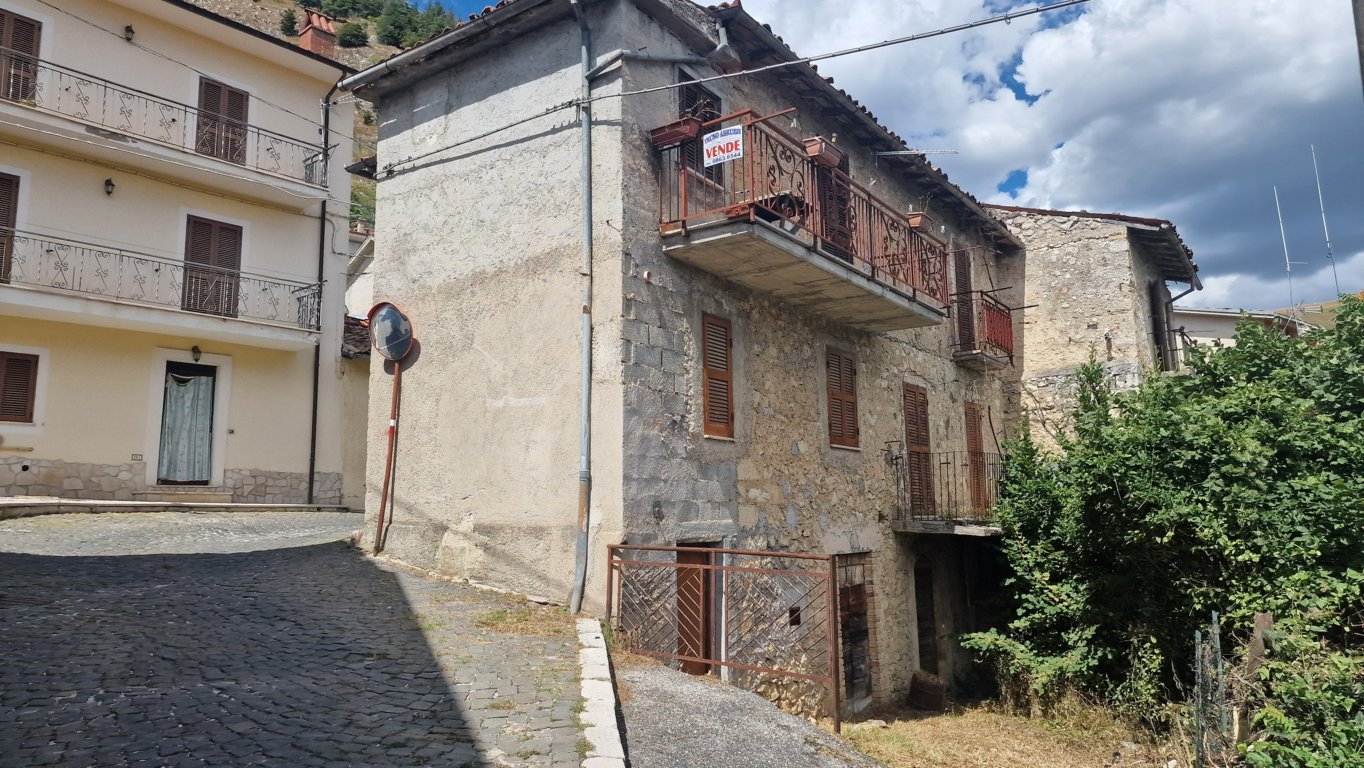 30 VIa Marconi, San Donato, 2 Stanze da Letto Stanze da Letto, 1 Stanza Stanze,1 BagnoBathrooms,Casa indipendente,Vendita,VIa Marconi,0,1035