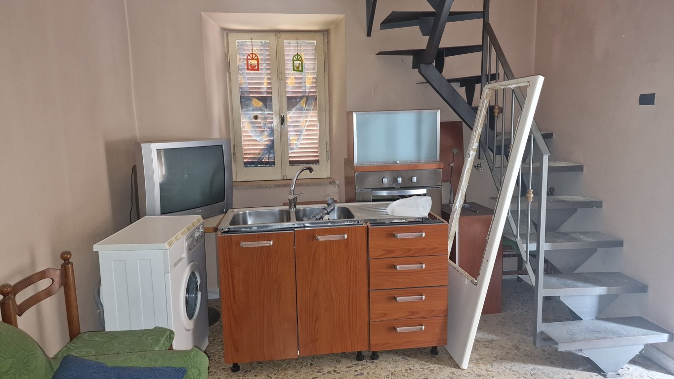 30 VIa Marconi, San Donato, 2 Stanze da Letto Stanze da Letto, 1 Stanza Stanze,1 BagnoBathrooms,Casa indipendente,Vendita,VIa Marconi,0,1035